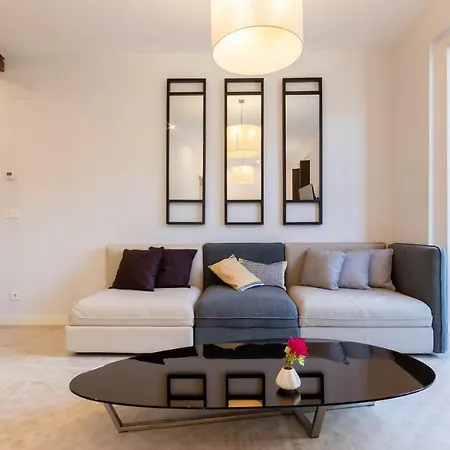 Apartment Acogedor, De Diseno Moderno En Zona Antigua Bilbao