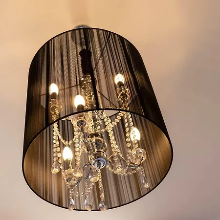 Daire Acogedor, De Diseno Moderno En Zona Antigua *