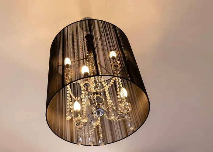 Διαμέρισμα Acogedor, De Diseno Moderno En Zona Antigua *