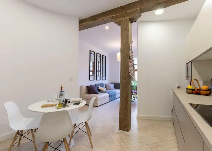 Acogedor, De Diseno Moderno En Zona Antigua * Μπιλμπάο